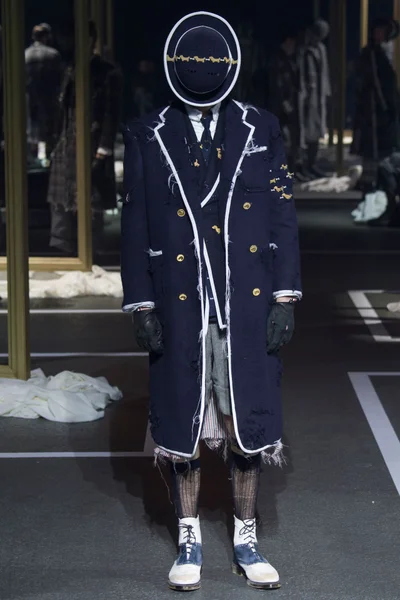 Look 26